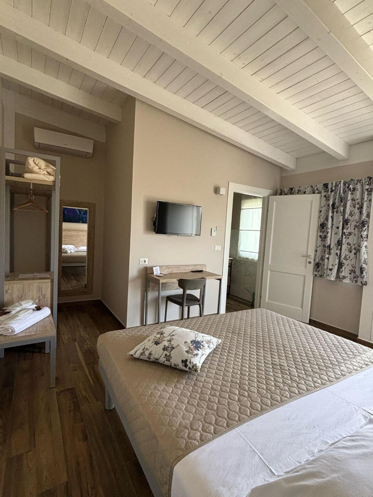 Masseria Spinale Wine Resort Melfi Bagian luar foto